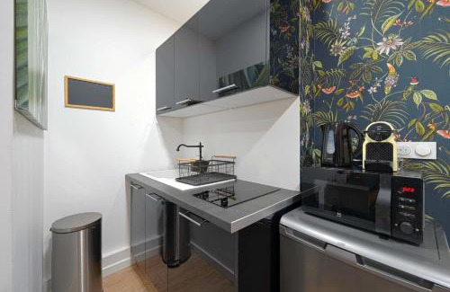 Quartier du Petit-Montrouge Apartment | Modern secure studio- perfect for 2- Catacombs