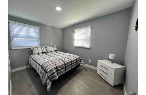 Winkler House | Modern Simpson Home