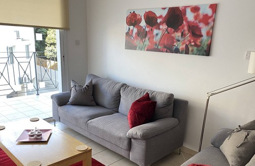 Kapparis Apartment | Modern, spacious 2 bedroom apartment in Kapparis with communal pool & parking.