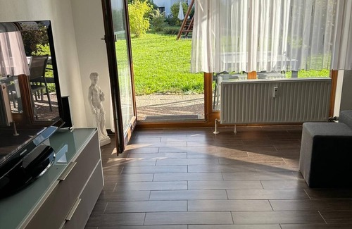 Obersulm Apartment | Modern, spacious 2 room apartment, close to Audi, Lidl, Bosch, Kaufland