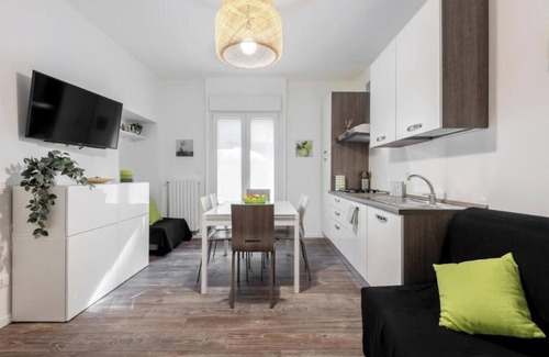 Central Station Apartment | Modern & Spacious 3-Bedroom Apartment Near Milan Central Station