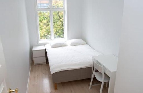 Engen House | Modern, spacious apt, center of Bergen, 4br