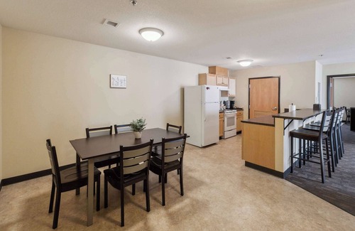 Ontario Apartment | Modern & Spacious Retreat with Balcony & Amenities