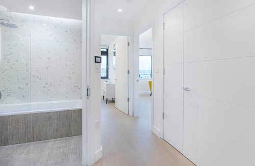 London Borough of Hounslow Apartment | Modern Standard 1 bed in Brentford