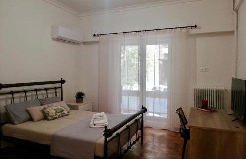 Pangrati Apartment | Modern Studio for 2 persons in the Heart of Athens