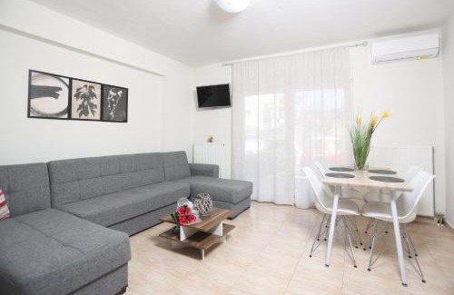 Kassandra Apartment | Modern Studio in the Heart of Kassandra