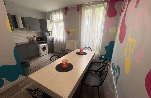 Batignolles Apartment | Modern Studio in Trendy Batignolles