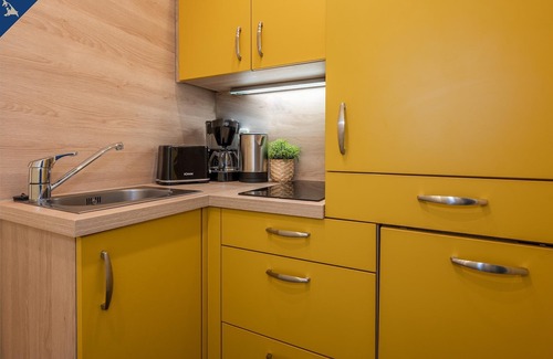 Zinnowitz Apartment | Modern studio in Zinnowitz with garden - perfect for two!