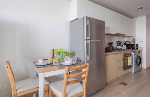 Jebel Ali Apartment | Modern Studio - Minutes from Dubai Metro!