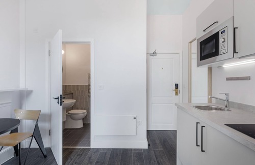 Pembridge House | Modern Studio Notting Hill