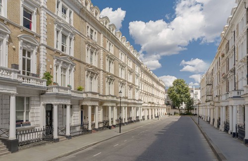 Pembridge House | Modern Studio Notting Hill