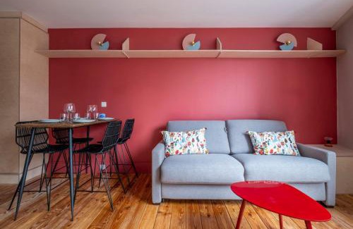 Chamonix City Centre Apartment | Modern Studio With Mont Blanc View And Pool