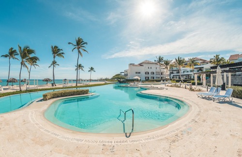 Cap Cana Marina Apartment | Modern studio with ocean view in Punta Palmera