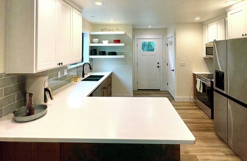Soldotna Cottage | Modern style cottage