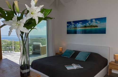 Vitet Villa | Modern styled villa with great panoramic breathtaking view