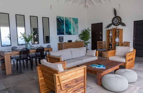Vitet Villa | Modern styled villa with great panoramic breathtaking view