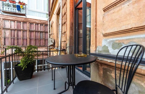 mtatsminda Apartment | Modern&Stylish 2BR apartment on Rustaveli Avenue