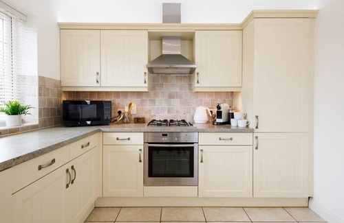 East Wittering House | Modern & stylish seaside family home