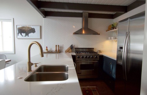Ketchum Condo | Modern Sun Valley Condo - walk to River Run Base Lodge