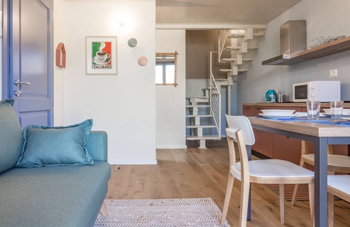 San Pantaleo Apartment | Modern two bedroom apartment with free wi-fi