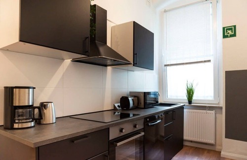 Schoeneberg Apartment | Modern Two Bedroom Apartment in Berlin Schöneberg