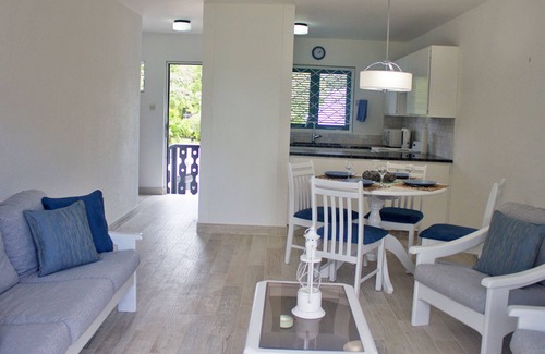 Rendezvous Condo | Modern & Updated 1-bedroom condo with Golf Course View just perfect for Two!