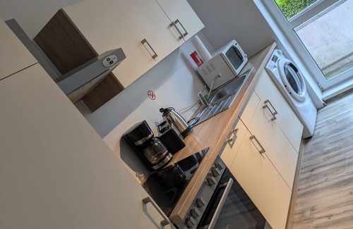 Center Apartment | Modern vacation apartment with balcony: ideal for couples & families