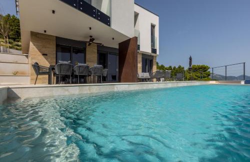Orebic Villa | Modern villa Mare at sea in Peljesac