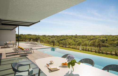 Bale Villa | Modern Villa Noble with outdoor and indoor pool