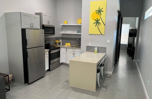 South Padre Island Villa | Modern Villa with spacious living area. Private backyard.