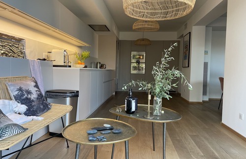 Saint-Florent Villa | Modern villa with pool in the center of Saint Florent