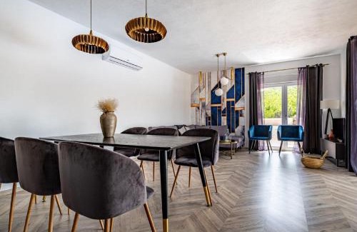 Stankovci Villa | Modern villa with private pool