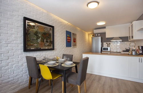 Kabatas Condo | Modern Waterfront Apt. with a Striking View