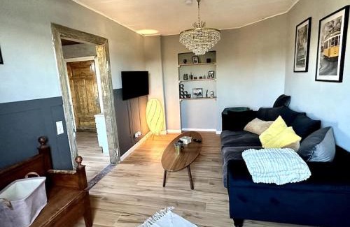 Alpen Apartment | Moderne Retro Perle am Niederrhein