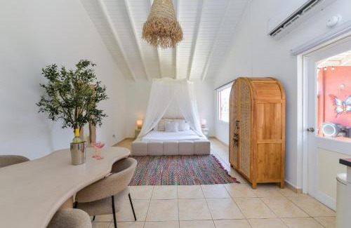 Punto de Oro Apartment | Moderne Studio Palm dichtbij de zee met zwembad