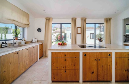 Javea Ski Chalet | Moderne Villa im Ibizastil in Jávea nur Wenige Fahrminuten vom Strand Entfernt