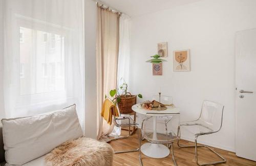 Hochheim am Main Apartment | Modernes Designer Loft mit Flair in Hochheim & Tiefgarage