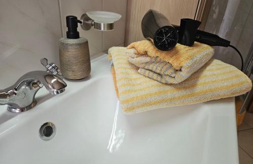 Gotha House | Modernes Gästezimmer in Ferienwohnung