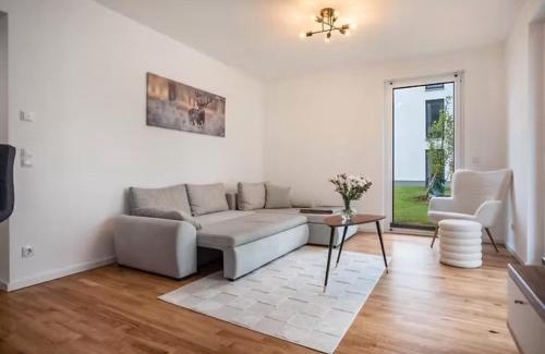 Greifswald Apartment | Modernes und wunderschönes Loft mit Terrasse, Gartenblick in Greifswald