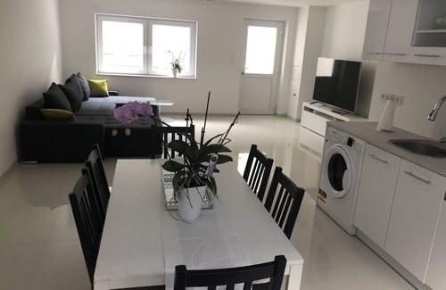 Jenfeld Apartment | Modernes Wohnen in Hamburg-wandsbek/bis zu 6 Gäste
