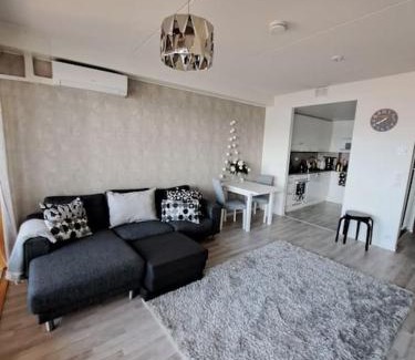 Jyvaskyla Apartment | Moderni maisemakaksio asuntomessualueella