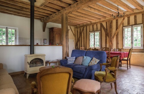 Saint-Aignan House | Modernised detached half-timbered house on the estate of a 16th century castle