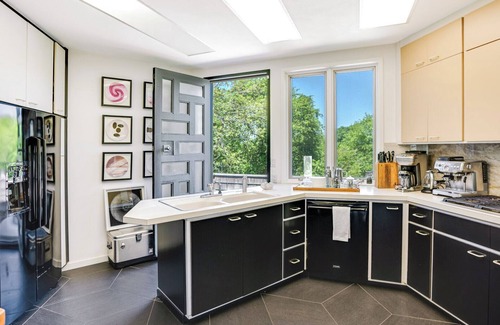 Montauk House | Modernist Montauk Home with Heated Pool, Close to Lake Montauk and Ditch.