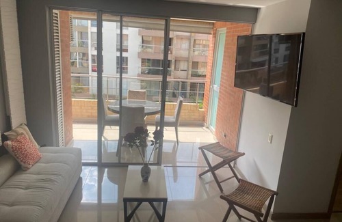 Cali Apartment | Moderno apartamento al oeste de Cali, en conjunto cerrado, vigilancia y piscina