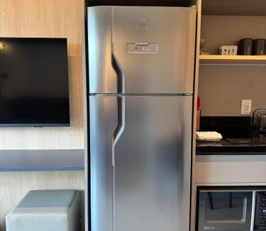 Pinheiros Apartment | Moderno em Endereço Privilegiado, Trabalho e Lazer