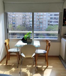 Almagro Apartment | Moderno Loft en Palermo Queen Gym Pileta Parrilla plaza de Niños cancha de fútbol