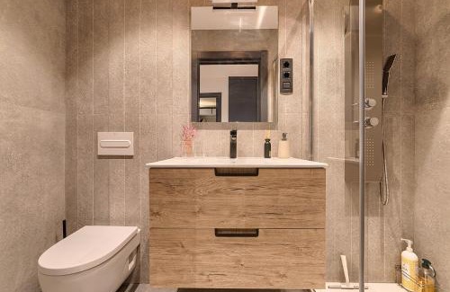 Bilbao Old Town Apartment | Moderno y Lujoso en el Historico Casco Viejo
