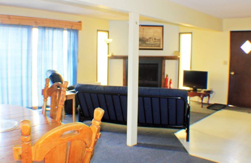 Homer Apartment | Modest suite in downtown Homer, walking distance to all attractions