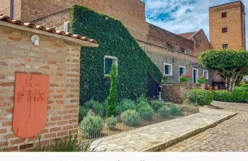 Garanhuns House | Modesto e perto de tudo