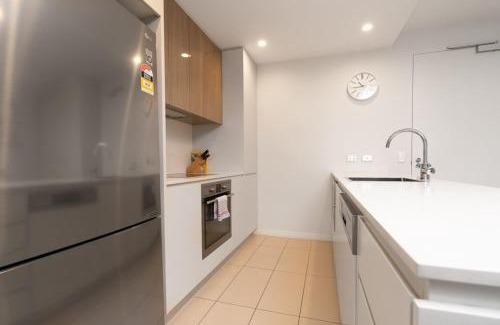 Barton Apartment | Modish Apartment near Parliamentary Triangle - Hosted by CanStay